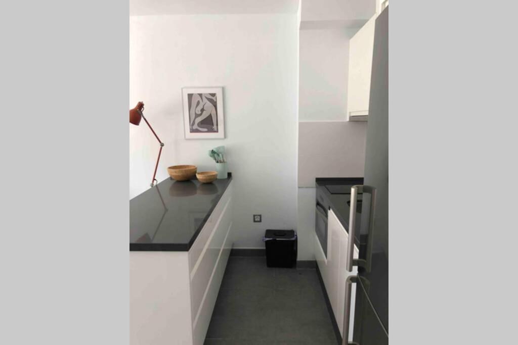 فوينخيرولا La Dorada, Sea Side Apartment المظهر الخارجي الصورة