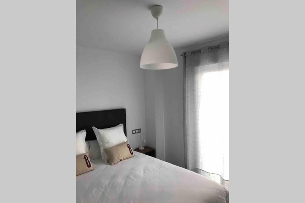 فوينخيرولا La Dorada, Sea Side Apartment المظهر الخارجي الصورة